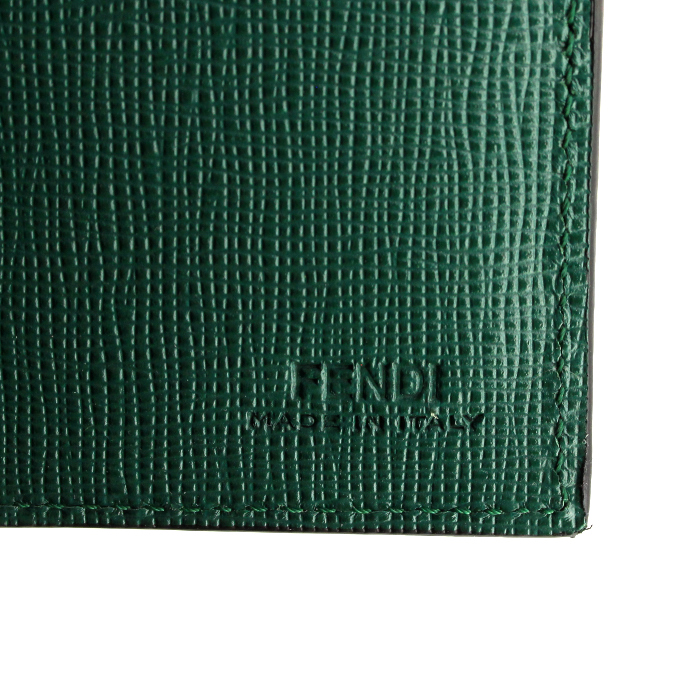 Fendi wallet in monogram canvas and green leather - Detail D3