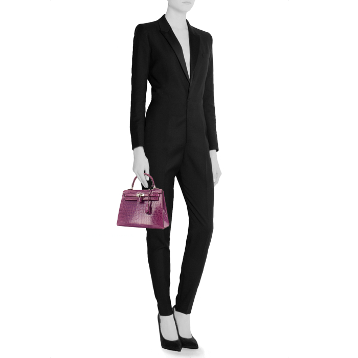 Bolso de mano Hermes Kelly 25 cm en cocodrilo violeta - Detail D2