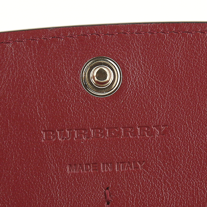 Burberry wallet in Haymarket canvas and red leather - Detail D3