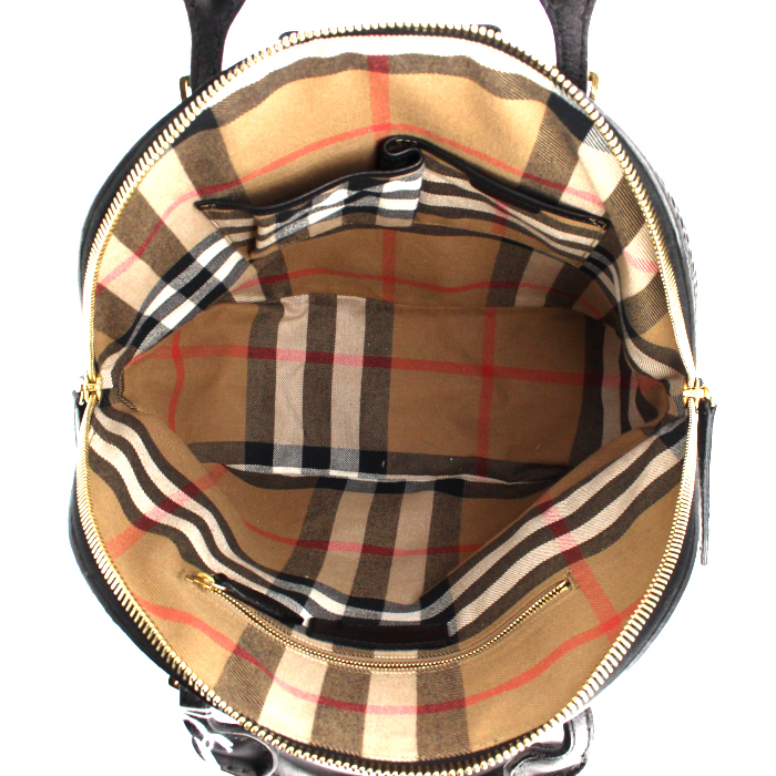 Burberry Orchad large model handbag in black leather - Detail D2