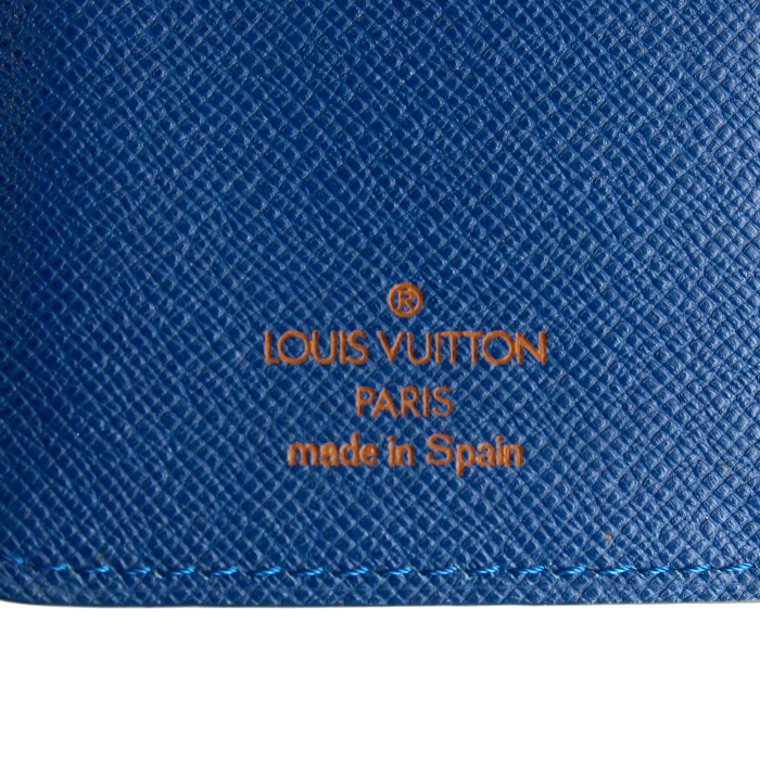Porte agenda Louis Vuitton en cuir épi bleu - Detail D2