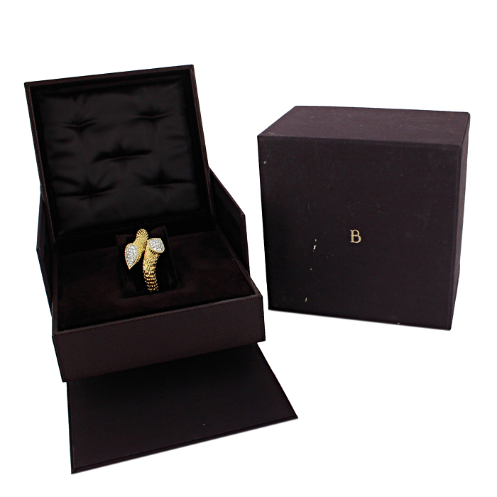 Boucheron Serpent Bohème opening large model bracelet in yellow gold,  white gold and diamonds - Detail D2