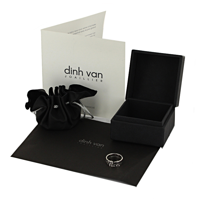 Sortija Dinh Van Seventies modelo mediano en oro blanco y diamantes - Detail D2