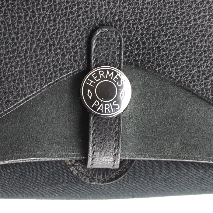 Sac à main Hermes Colorado en cuir noir et daim noir - Detail D3