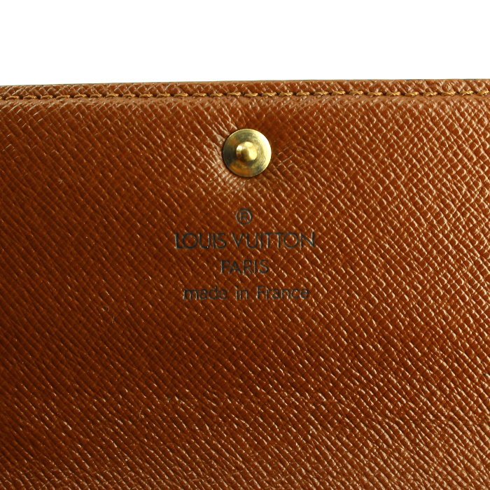 Louis Vuitton Sarah wallet in monogram canvas and brown leather - Detail D4