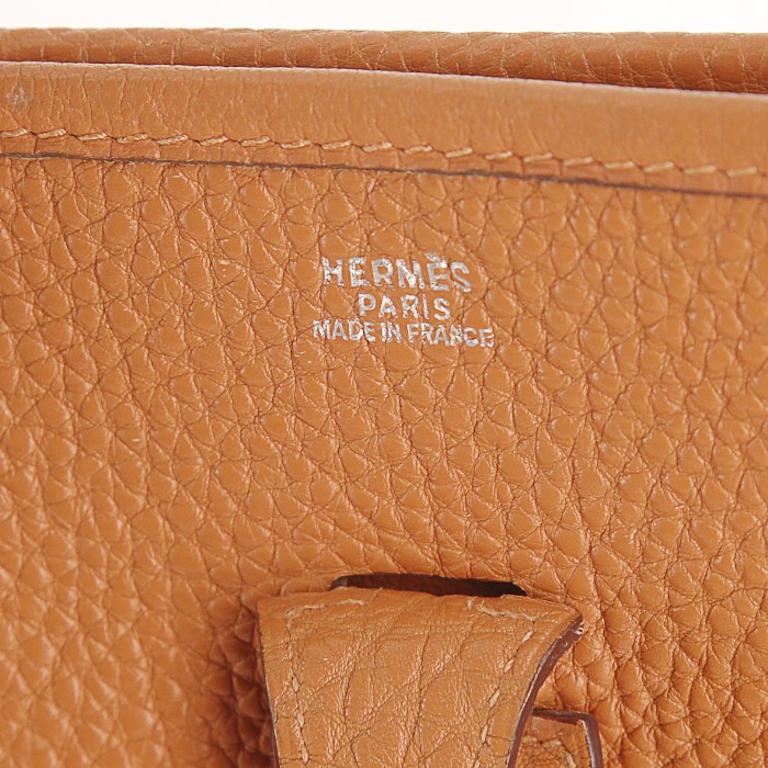 Hermes Evelyne medium model shoulder bag in orange togo leather - Detail D3