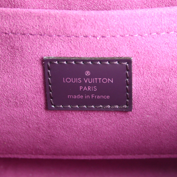 Louis Vuitton Montaigne handbag/clutch in purple epi leather - Detail D3