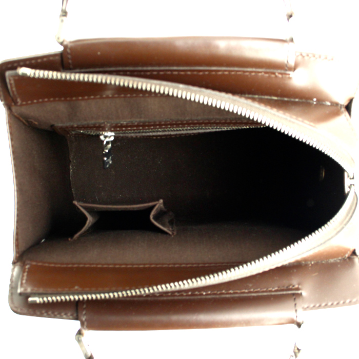 Bolso de mano Louis Vuitton en cuero Epi marrón - Detail D2