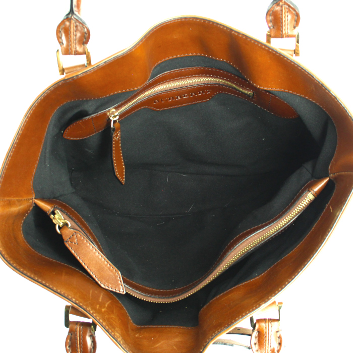 Burberry handbag in beige Haymarket canvas and brown leather - Detail D3