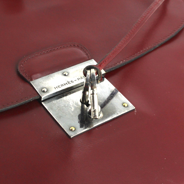 Pochette Hermes en cuir box bordeaux - Detail D4