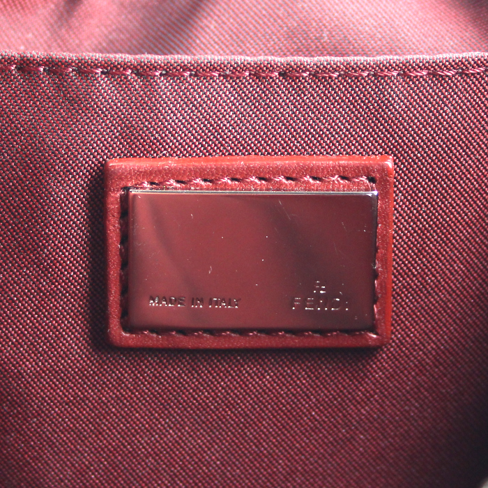 Bolso de mano Fendi en lona Monogram y cuero color burdeos - Detail D3
