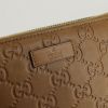 Billetera Gucci en cuero Monogram color oro - Detail D4 thumbnail