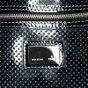 Fendi handbag in black patent leather - Detail D3 thumbnail