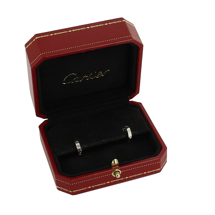 Cartier Love small model hoop earrings in white gold - Detail D2