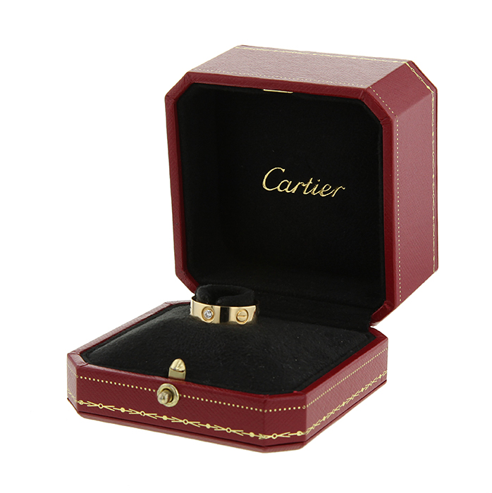 Anello Cartier Love modello grande in oro giallo e diamanti - Detail D2