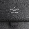 Billetera Louis Vuitton Zippy en cuero Epi negro - Detail D4 thumbnail