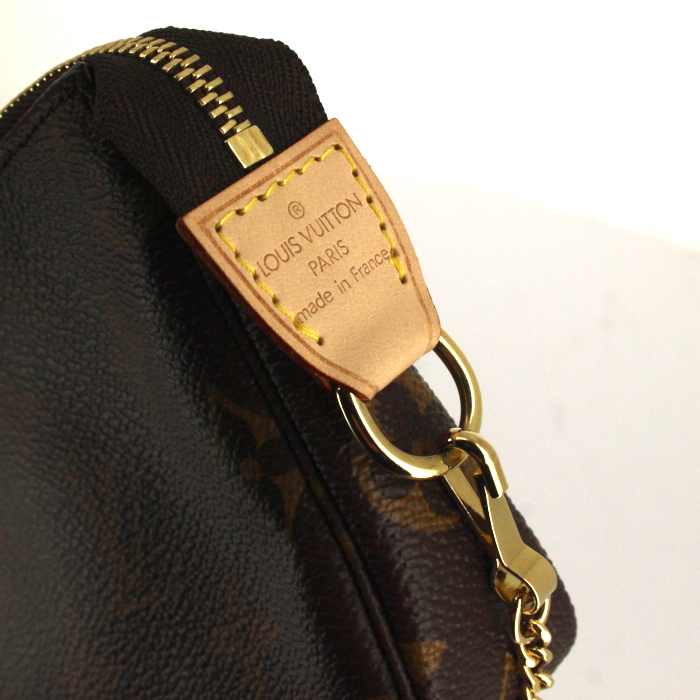 Louis Vuitton Pochette accessoires small model pouch in monogram canvas and natural leather - Detail D3