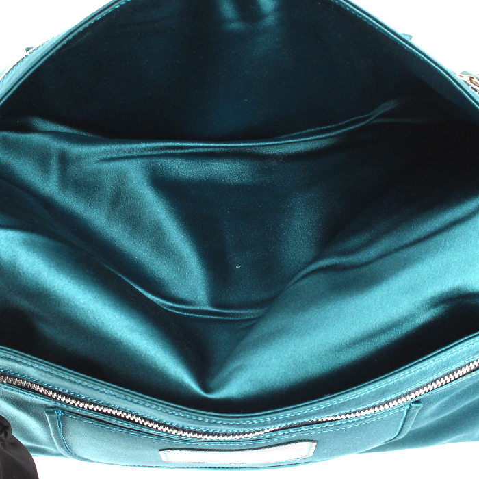 Pochette Renaud Pellegrino en satin bleu - Detail D3