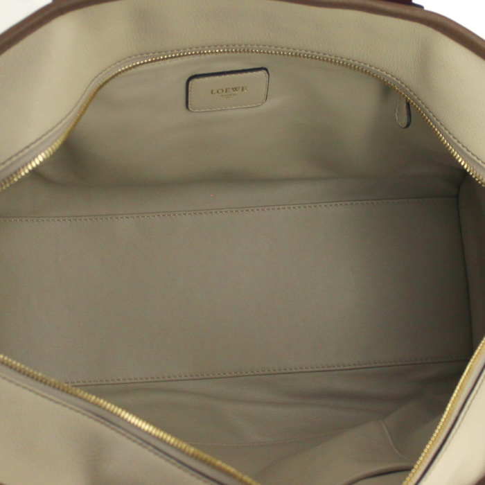 Loewe Amazona large model handbag in beige, taupe and purple leather - Detail D2