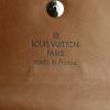 Portefeuille Louis Vuitton en cuir marron - Detail D3 thumbnail