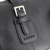 Bolso de mano Loewe en cuero negro - Detail D4 thumbnail