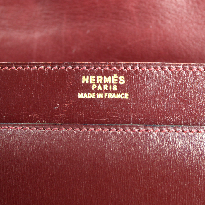 Bolso/bolsito Hermes en cuero color burdeos - Detail D4