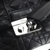 Bolso de mano Dior Miss Dior en cuero acolchado negro - Detail D5 thumbnail