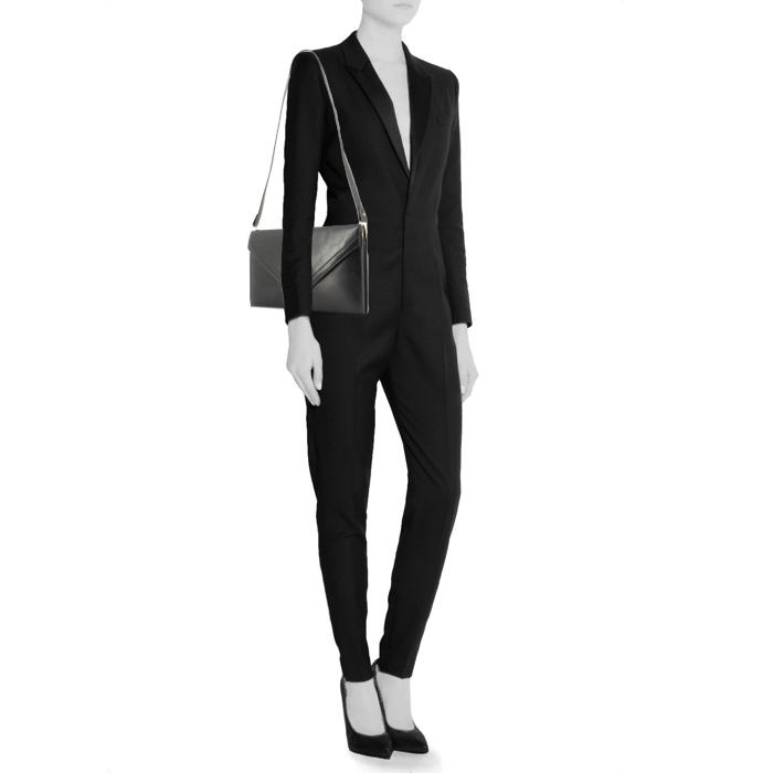 Bolso/bolsito Hermes Lydie en cuero box negro - Detail D1