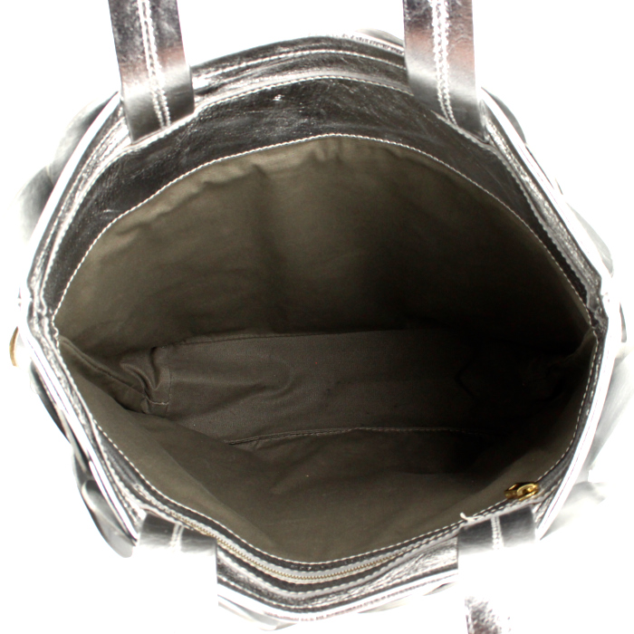 Marc Jacobs shopping bag in silver leather - Detail D2