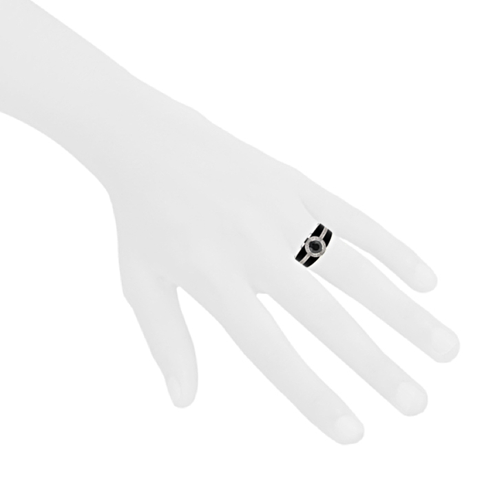 Bague Mauboussin L'Oeuvre Noire en or blanc,  laque noire et diamants blancs et en diamant noir - Detail D1