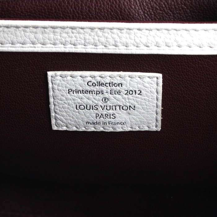 Sac à main Louis Vuitton en cuir monogram rose et cuir blanc - Detail D3