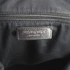 Bolso de mano Yves Saint Laurent Easy en charol azul oscuro - Detail D3 thumbnail