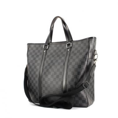 Louis Vuitton Tadao Tote 347640