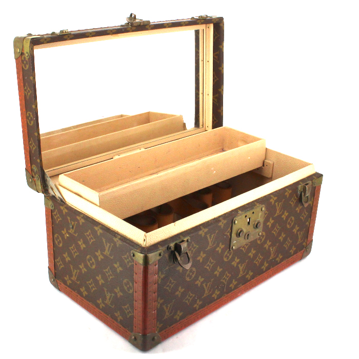 Vanity Louis Vuitton en toile monogram et cuir naturel - Detail D2