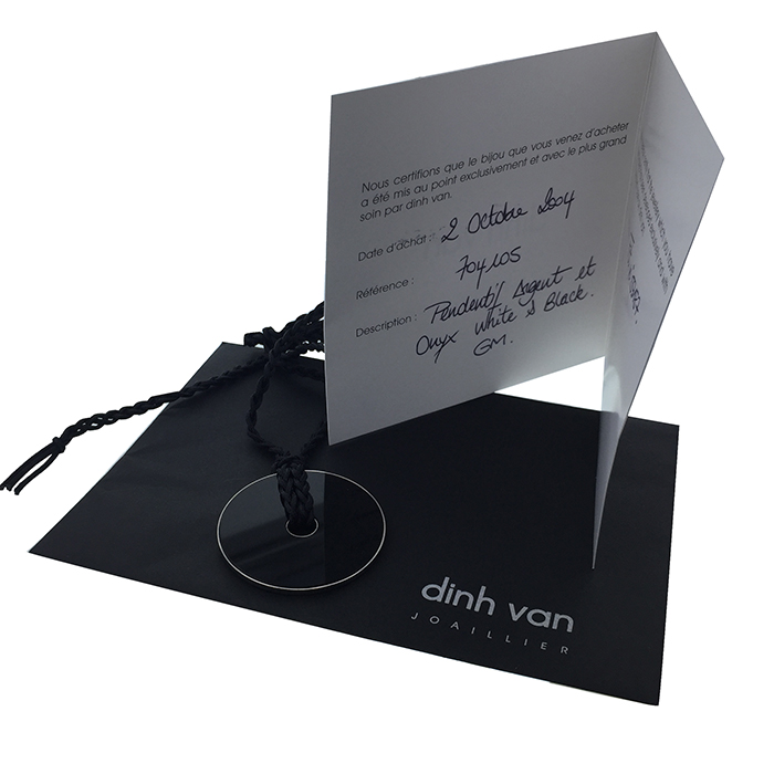 Dinh Van Pi Chinois large model pendant in silver and onyx - Detail D2