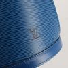 Bolso de mano Louis Vuitton Cluny en cuero Epi azul - Detail D5 thumbnail