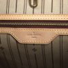 Sac cabas Louis Vuitton en toile monogram et cuir naturel - Detail D3 thumbnail