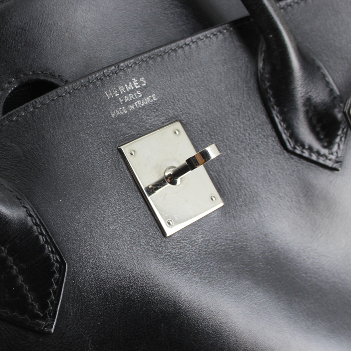 Bolso de mano Hermes Birkin 40 cm en cuero box negro - Detail D3