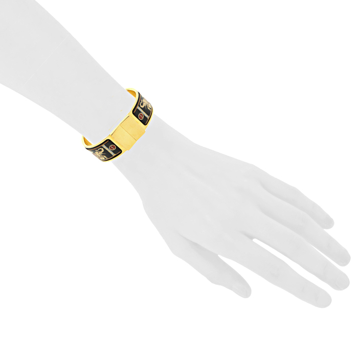 Brazalete rígido que se puede abrir Hermes Loquet en oro chapado y esmalte multicolor - Detail D1