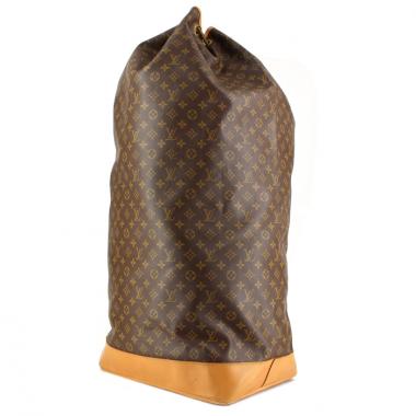 Bolso formato bolsa Louis Vuitton en lona Monogram y cuero natural