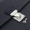 Porta-documentos Louis Vuitton en cuero taiga negro - Detail D4 thumbnail