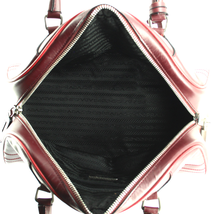 Prada Bowling handbag in burgundy leather - Detail D2