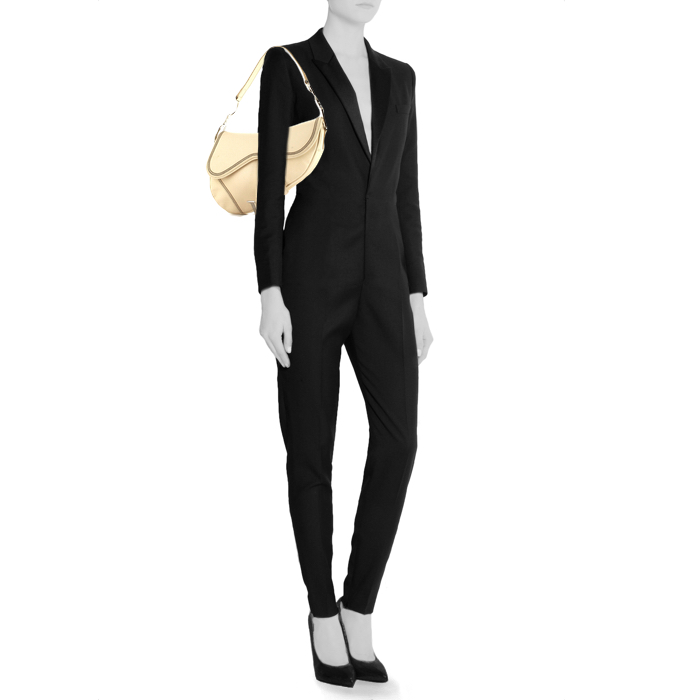 Dior Saddle handbag in beige leather - Detail D1