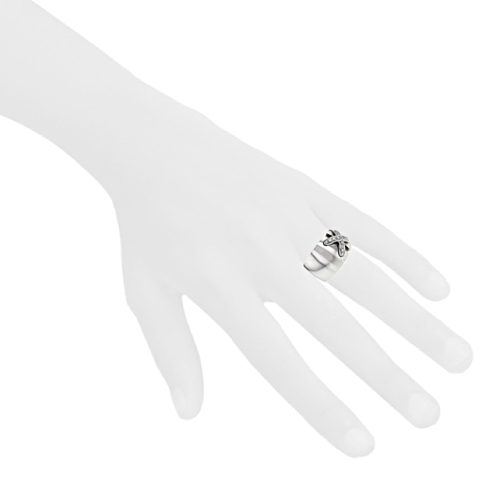 Bague Chaumet Lien taille XL en or blanc et diamants - Detail D1