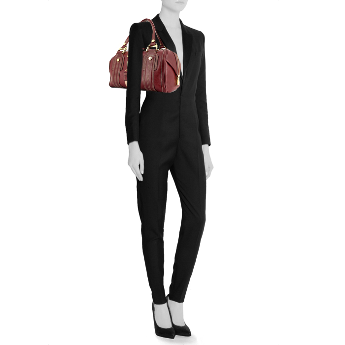 Sac à main Gucci Aviatrix en cuir grainé bordeaux - Detail D1