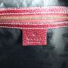 Gucci Aviatrix handbag in burgundy grained leather - Detail D3 thumbnail