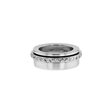 Piaget Possession ring in white gold and diamonds