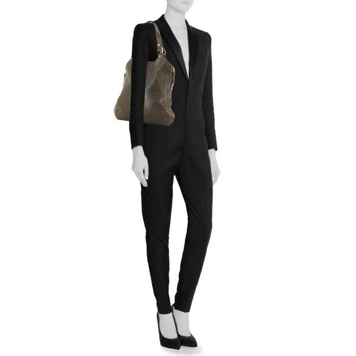 Yves Saint Laurent Tribute handbag in khaki grained leather - Detail D1