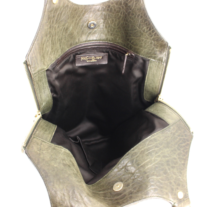 Borsa Tribute in pelle martellata verde kaki - Detail D2