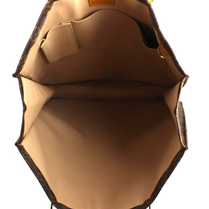 Louis Vuitton handbag in monogram canvas and natural leather - Detail D2